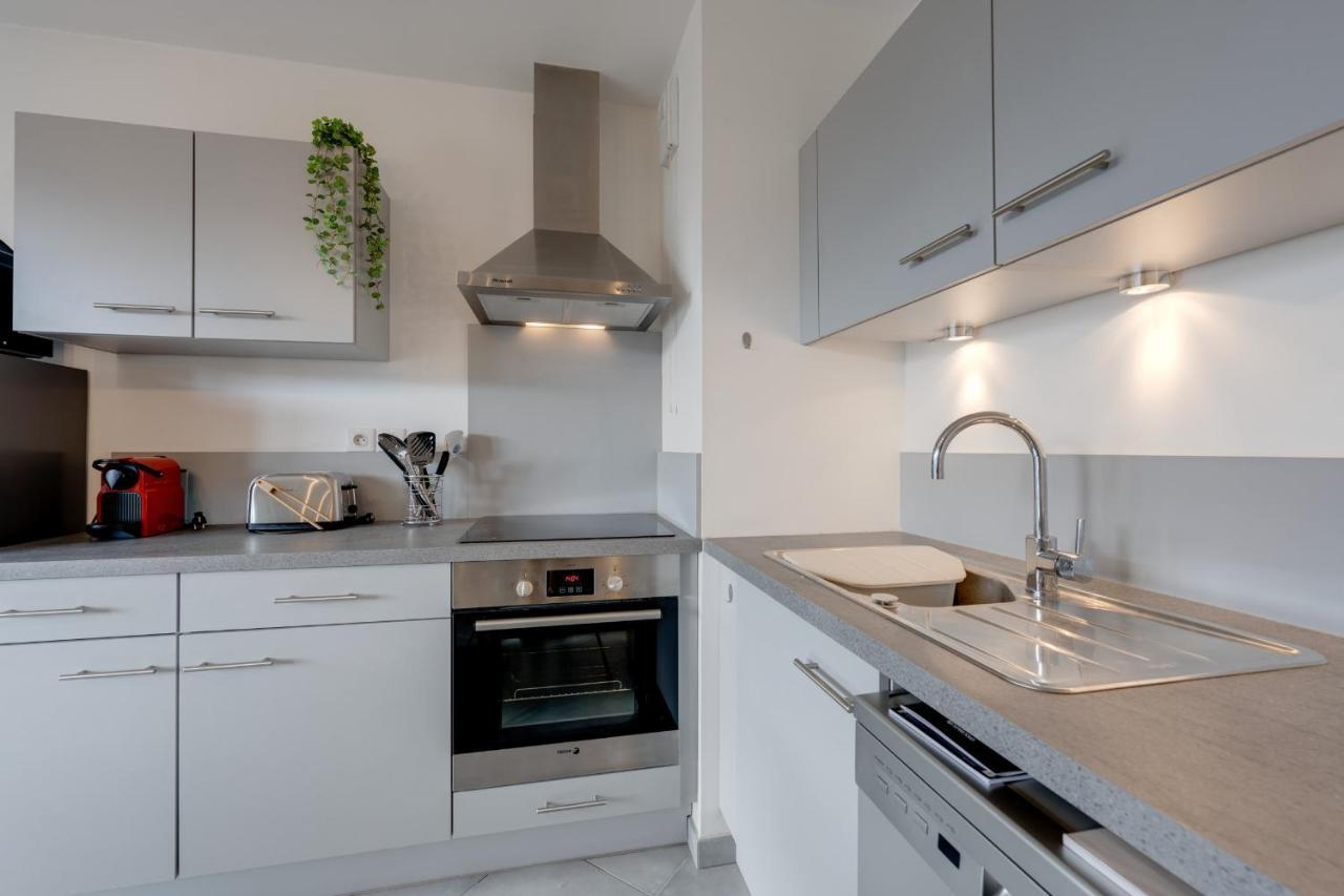 L'Art De Ville - 2 Bedroom Near The City Center Terrace And Garage آنسي المظهر الخارجي الصورة
